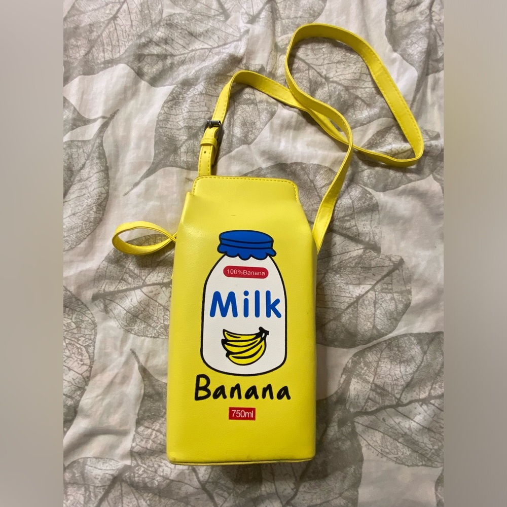 Kawaii BANANA MILK Carton Yellow Crossbody Bag